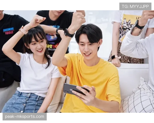 直播平台引领足球新闻新风尚 实时互动增强观众参与度