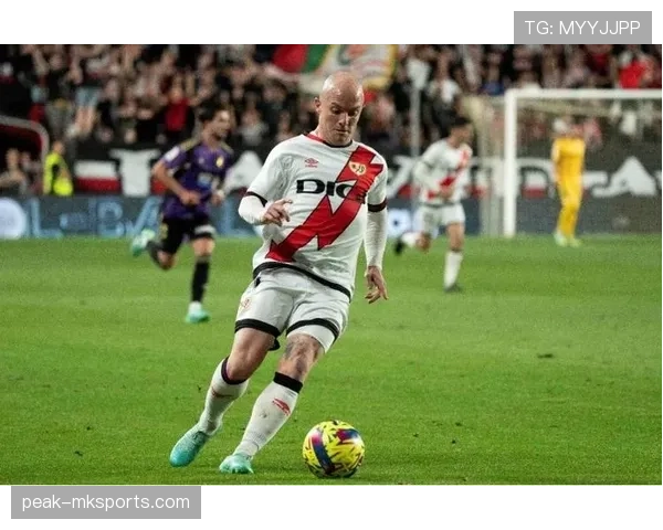 伊西·帕拉松续约西甲，剑指更多辉煌时刻