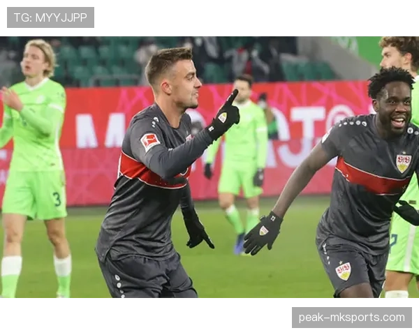 德甲不败之师强势回暖，群雄围剿能否终结传奇纪录？