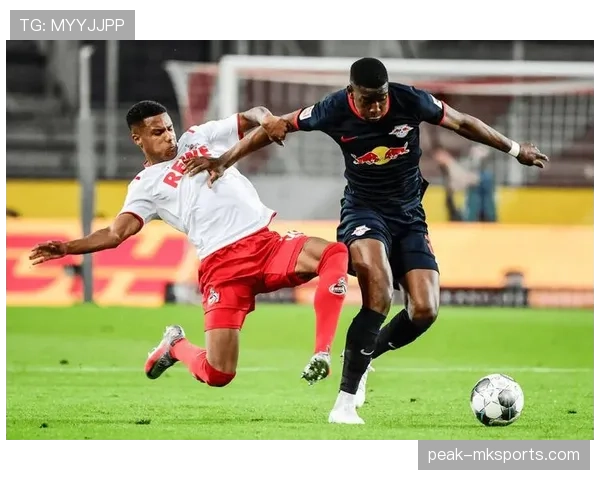 弗赖堡中场核心状态回暖,稳健表现助球队战术升级 弗赖堡中场核心状态回暖,稳健表现助球队战术升级