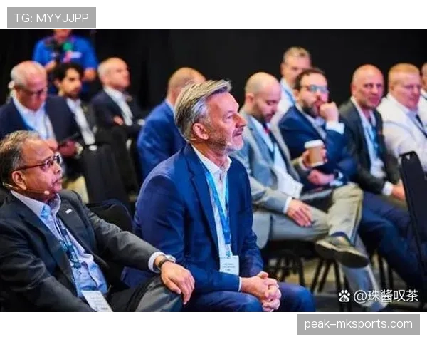 扎克拉文家里的球鞋比我整套家具还贵，我这是被现实打脸了