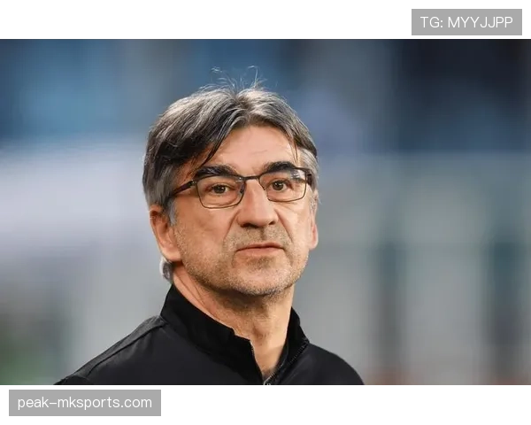 罗马主帅战术决策引发争议，球队近期表现波动与成绩压力逐步显现